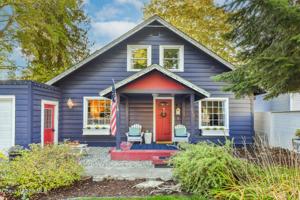 419 N PARK DR