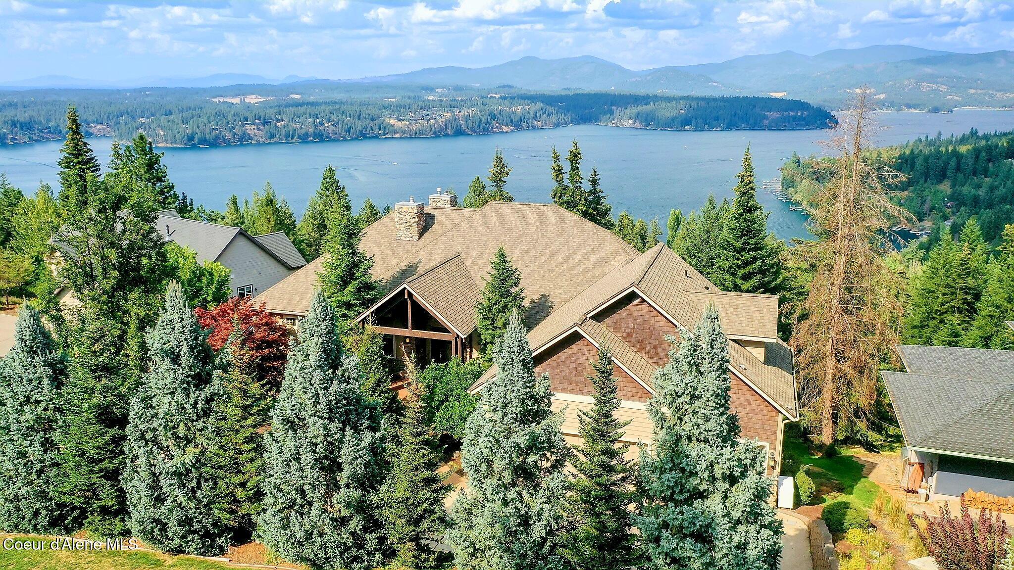 Image 1: hayden lake view home