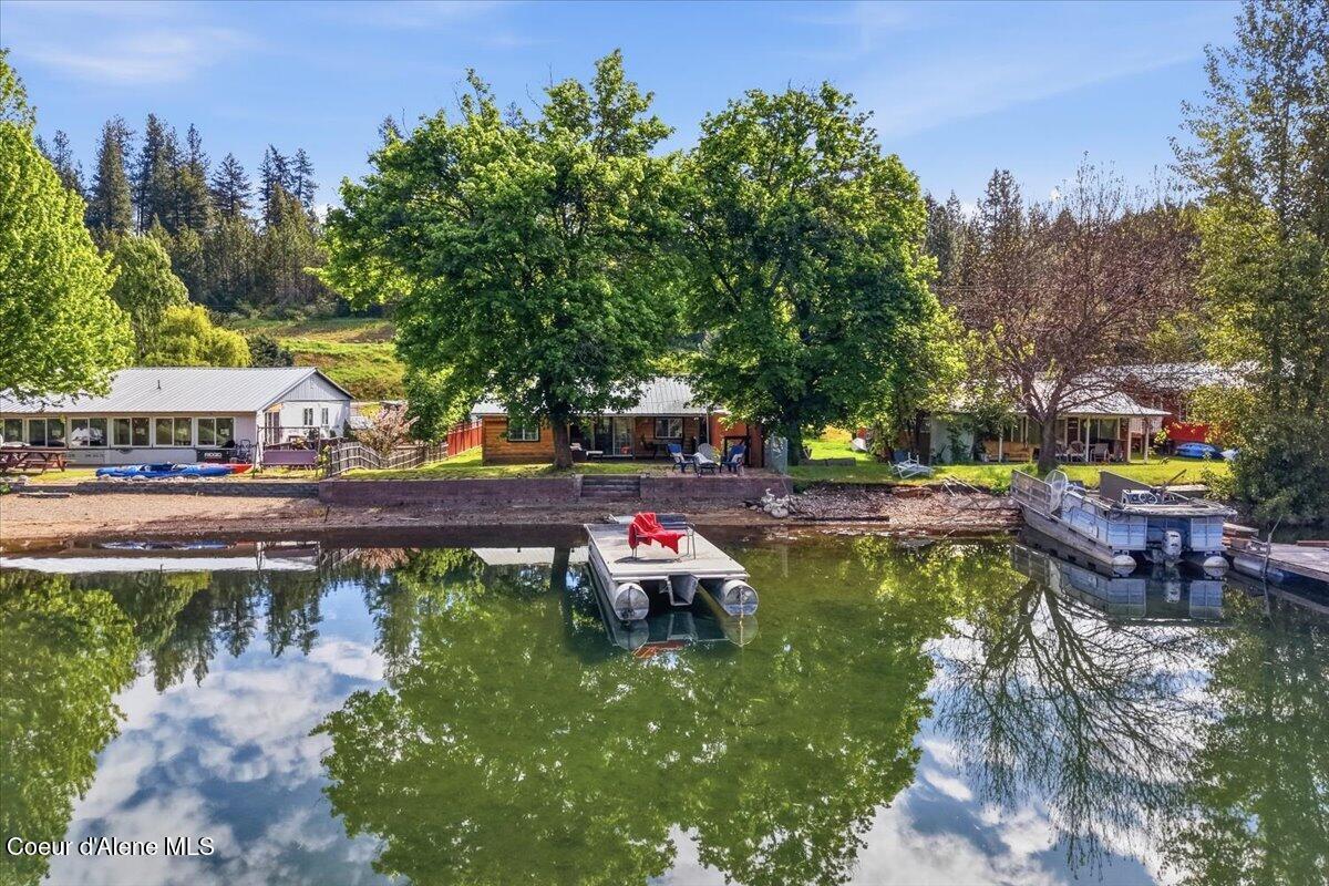 Image 2: 25-Waterfront