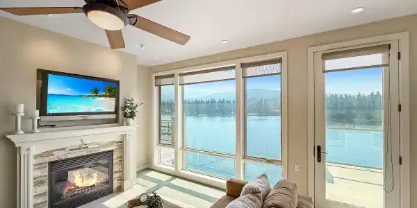 415 W WATERSIDE DR Unit 404