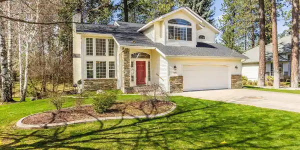 900 S Riverside Harbor DR