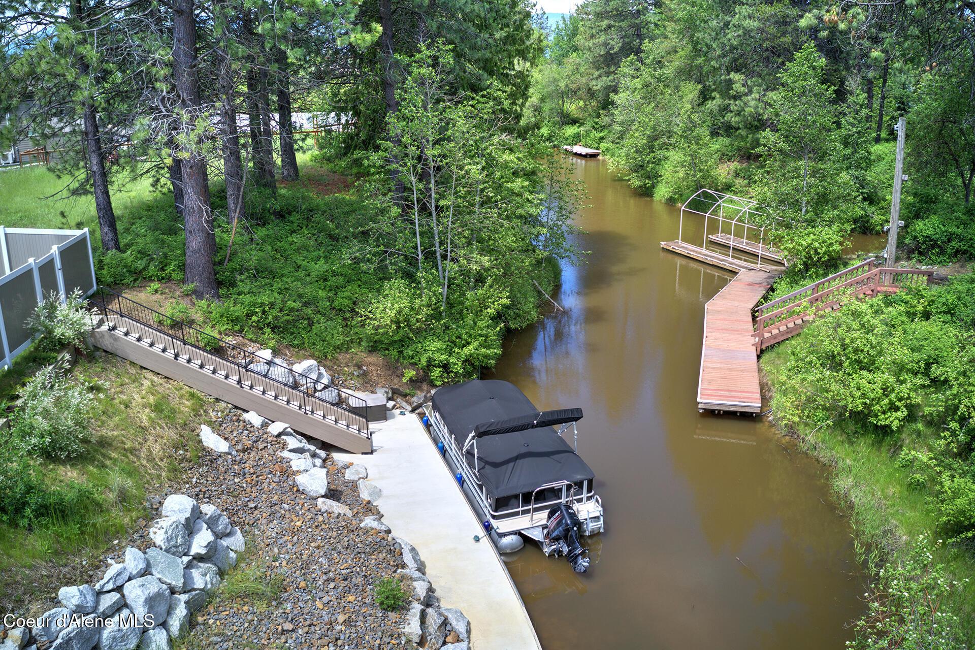 Image 3: Water inlet to the lake