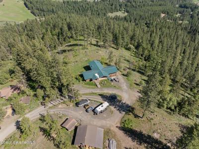 8210 W Clemetson Rd