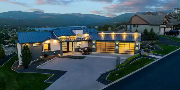 175 N Holidays Hills Drive