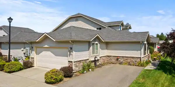 1315 E Mordyl LOOP