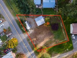 11949 Hauser Lake Rd