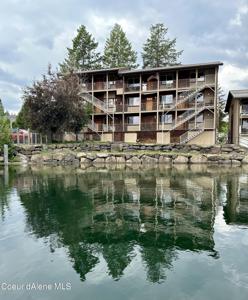 34128 Lakeside
