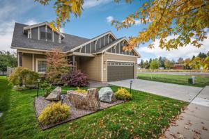 1517 Autumn Ln
