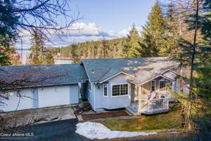 1057 E ECHO BAY DR