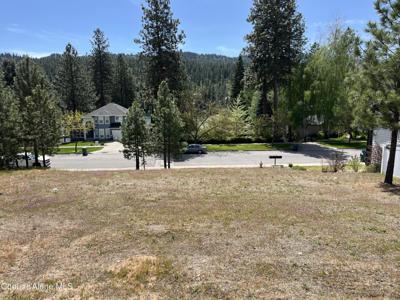 5508 E SHORELINE DR