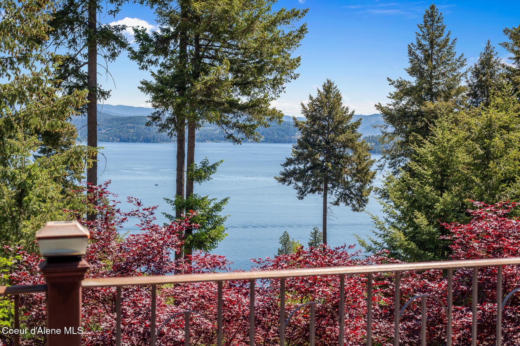 Image 2: 555WHarborViewDr-56