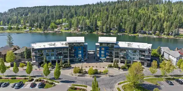 1950 W BELLERIVE LN Unit #409
