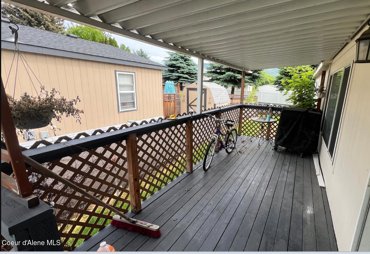 Image 4: Front Porch