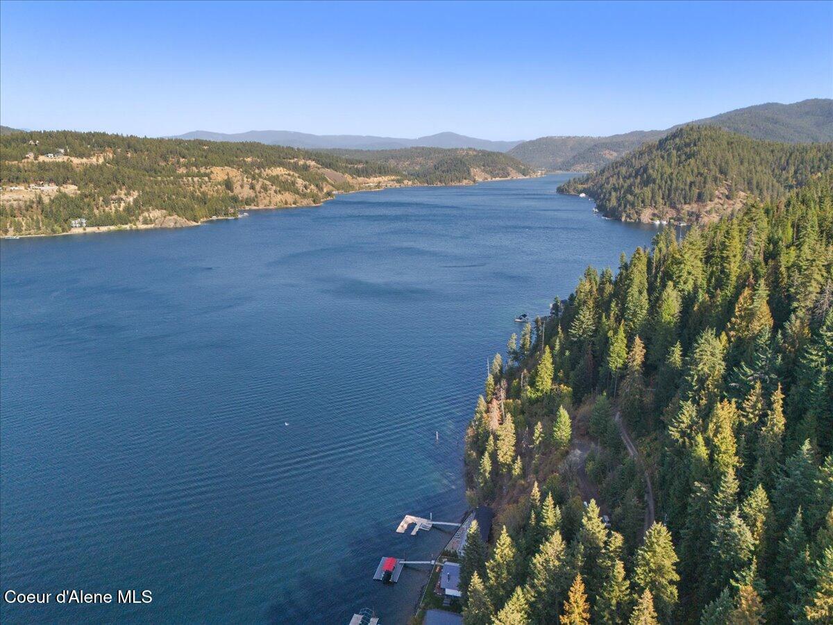Image 4: 04-Aerial lake views