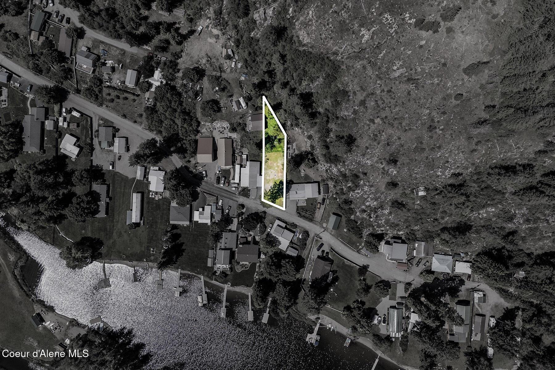 Image 2: 20653-N-Altamont-Rd-Approx-Lot-Lines-000