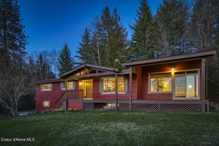 2310 Bottle Bay Rd