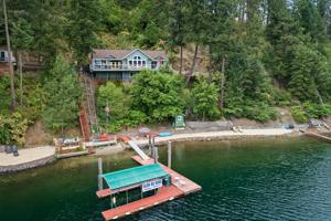 8459 E BRIDGER TRL