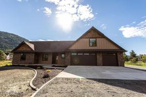102 Hanley Ln