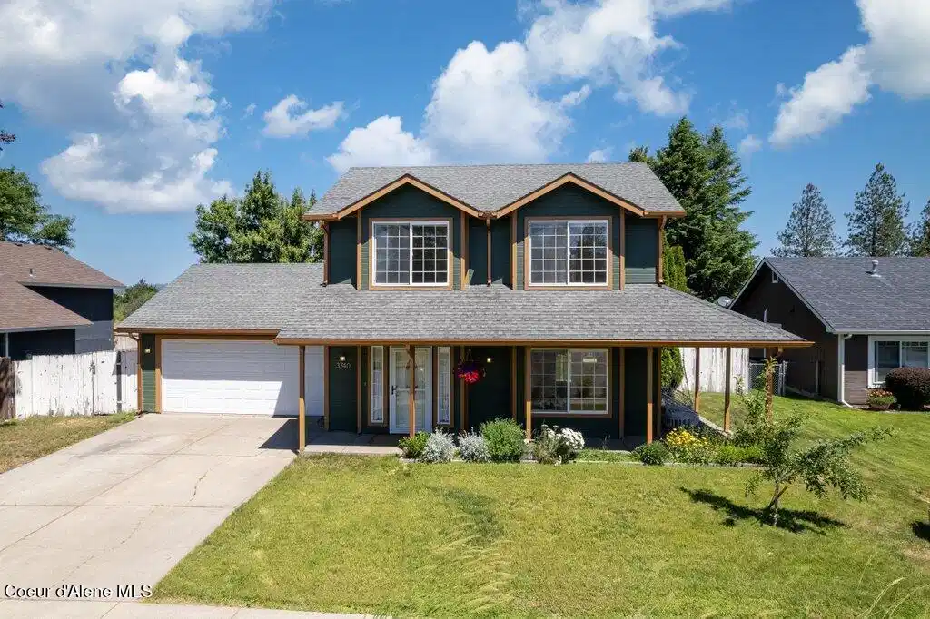 Image 1: Front of Home