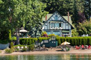 1301 E LAKESHORE DR