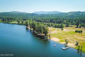 461422 S HWY 95
