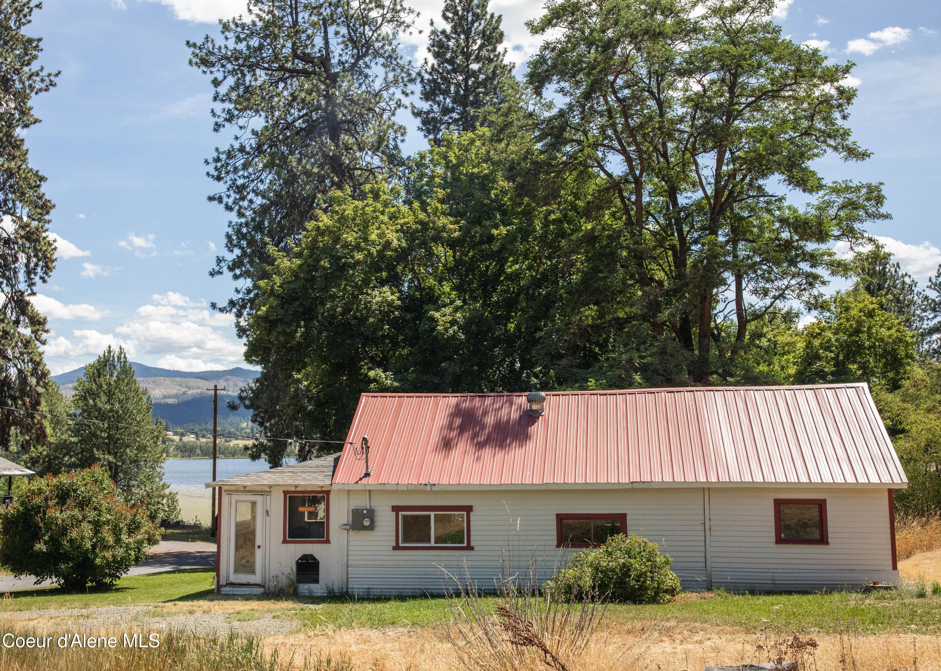Image 1: 21707 S Lake-3