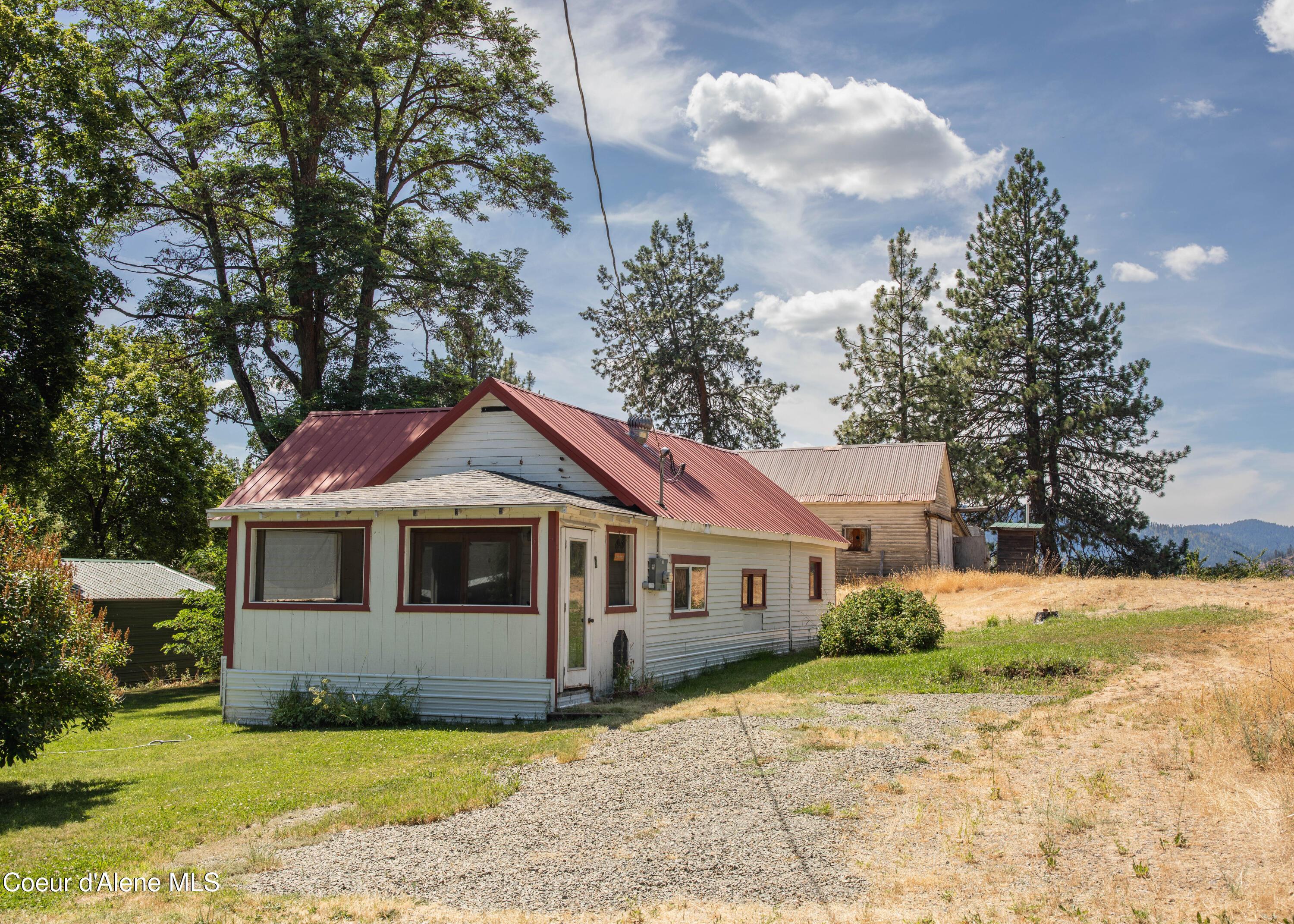 Image 2: 21707 S Lake-1