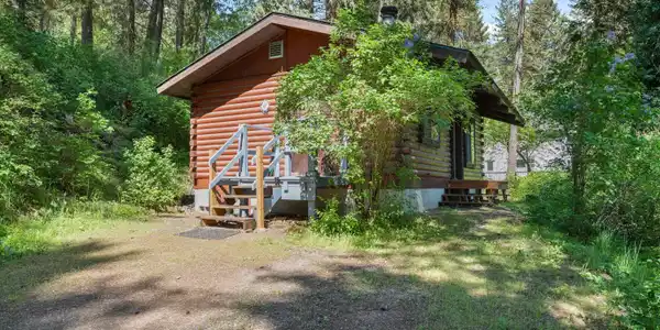 Image 3: 2