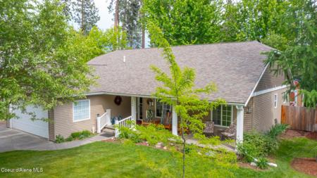 1506 S Riverside Harbor DR