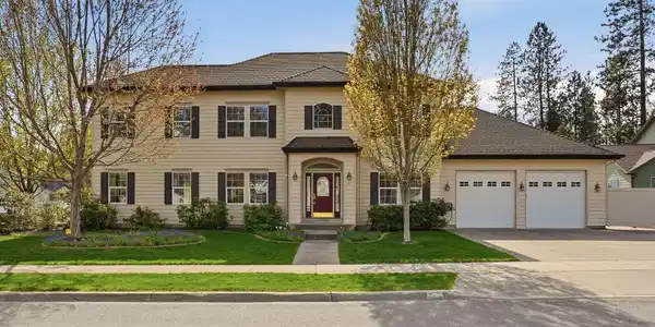 1401 S Riverside Harbor DR
