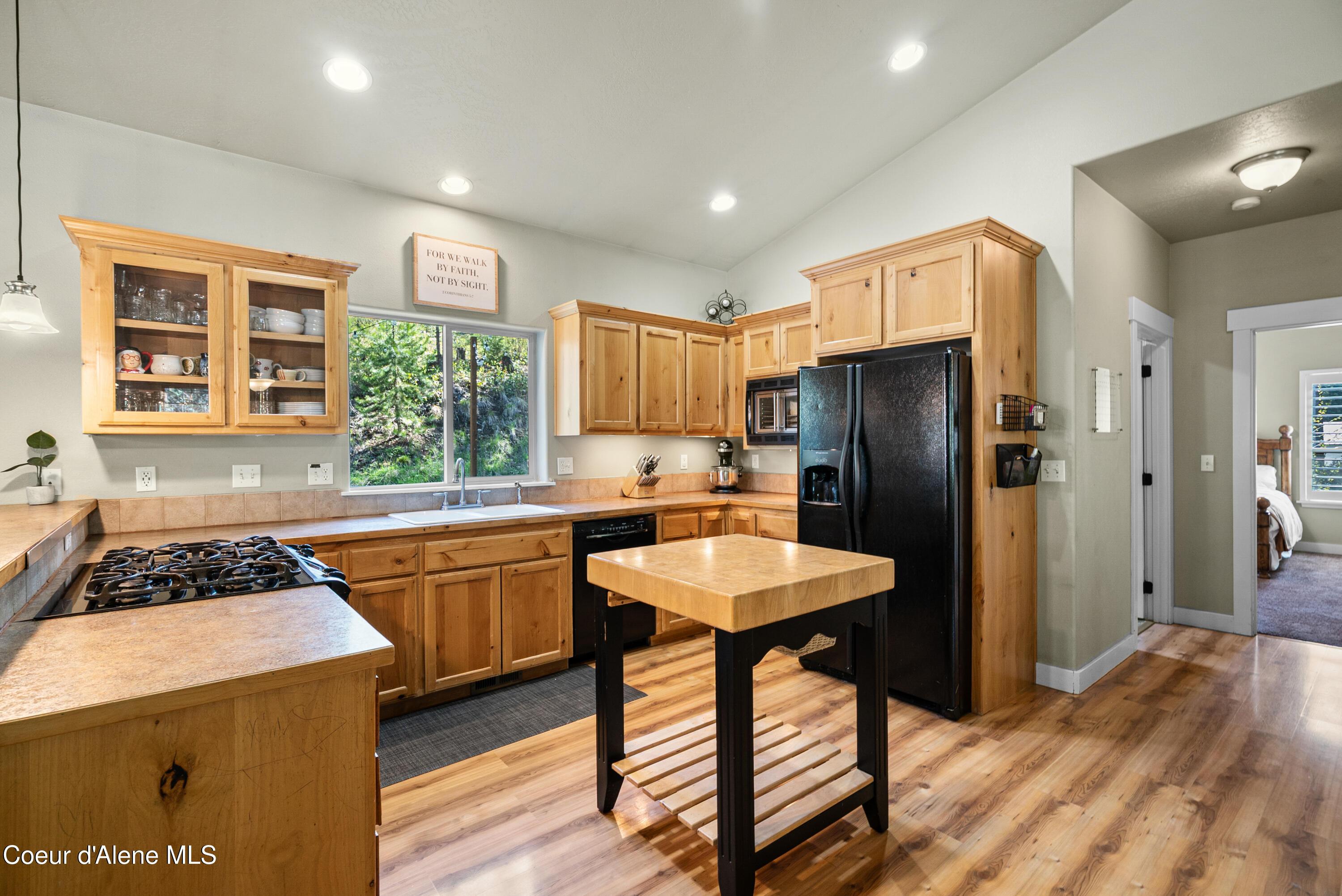 Image 3: 24544 N Dockside Lane Rathdrum-2