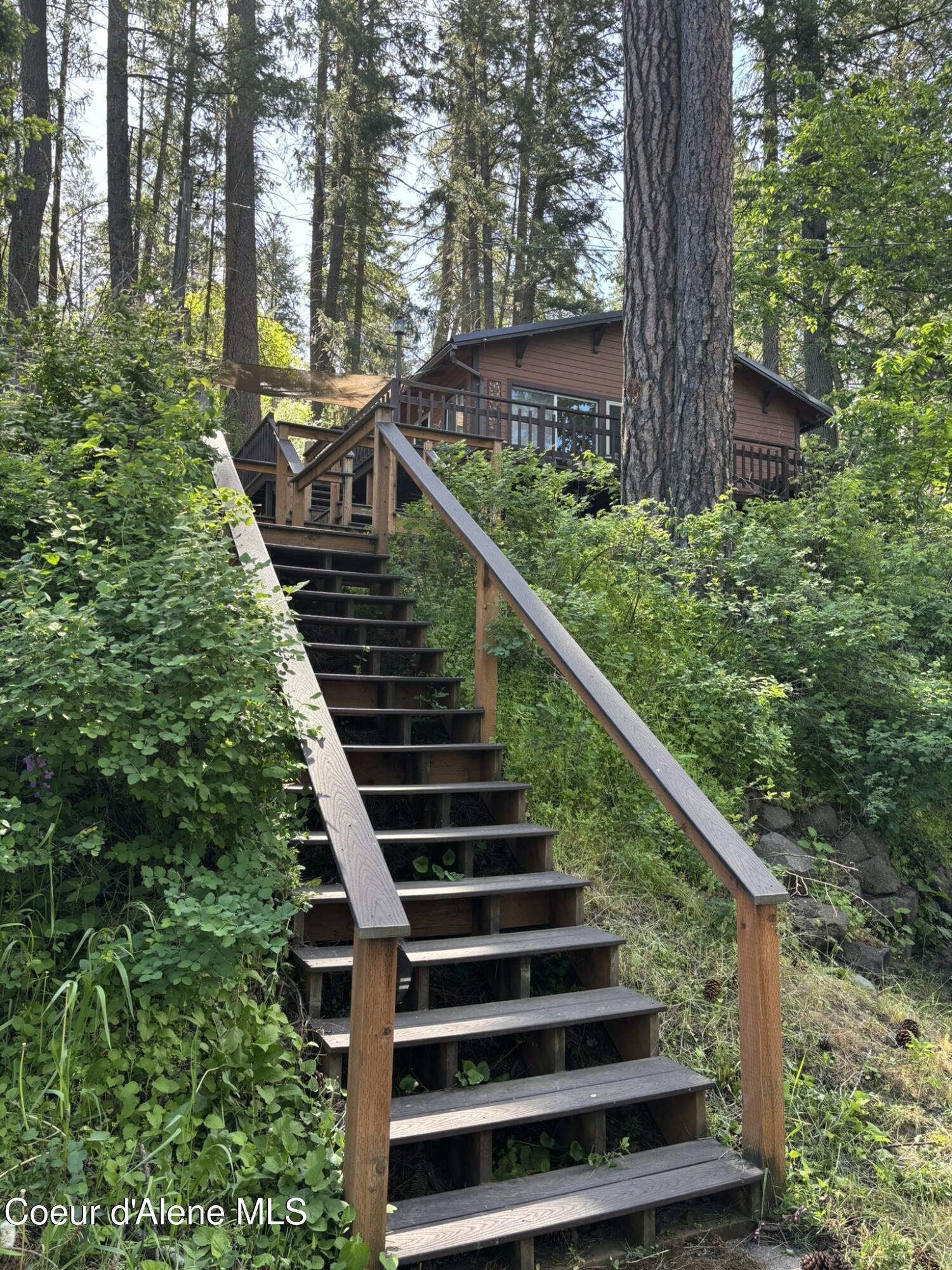 Image 2: STAIRS