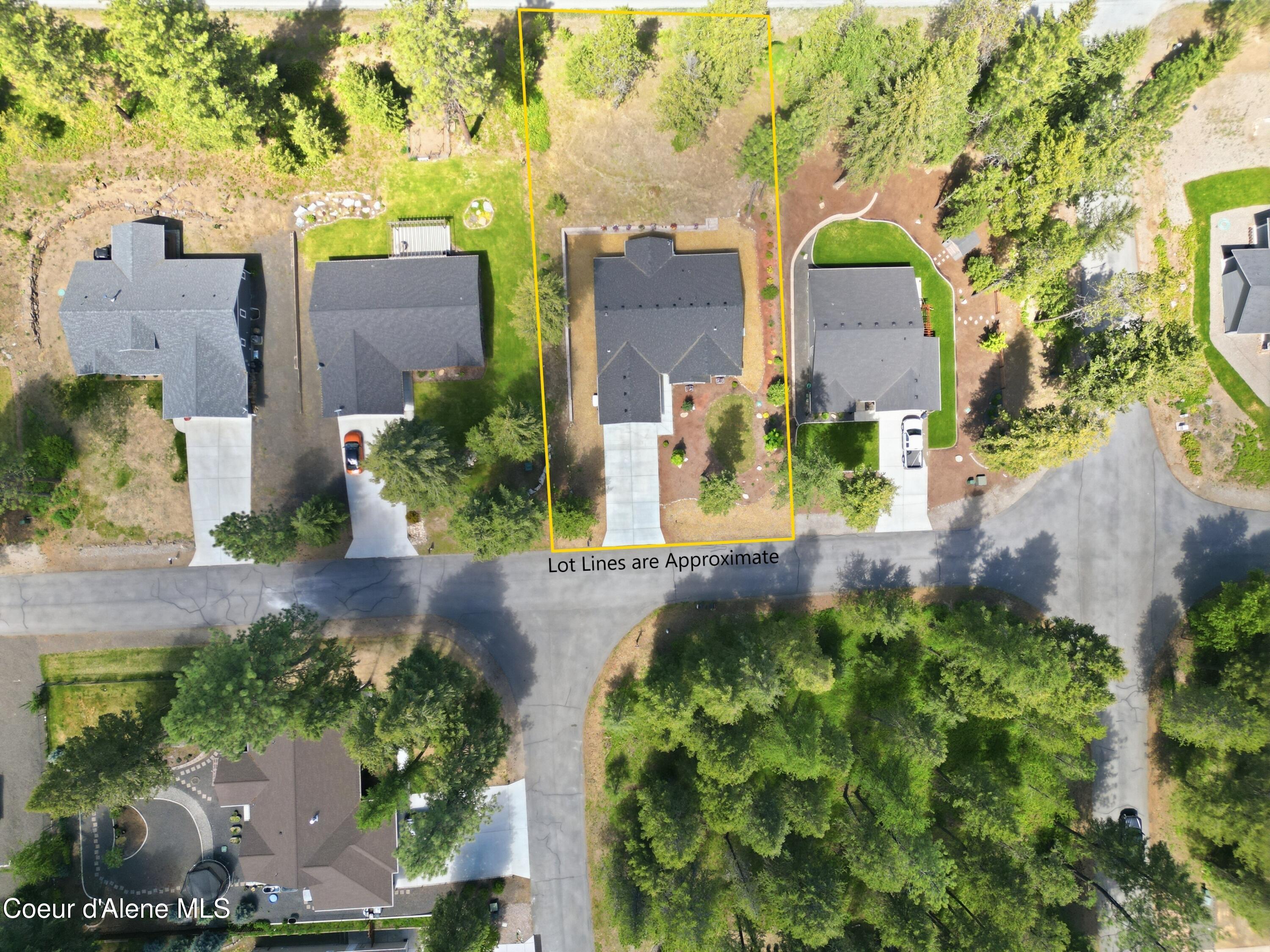 Image 3: lot lines labeled
