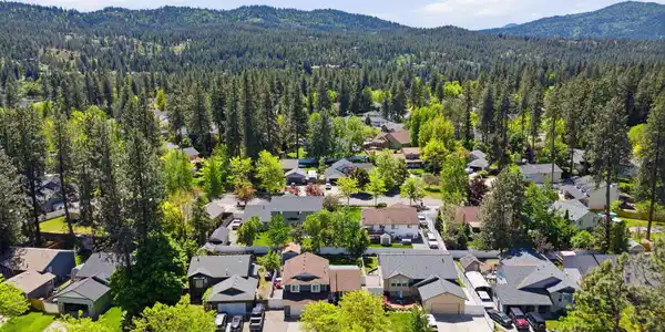 Image 4: 5-web-or-mls-DJI_0123