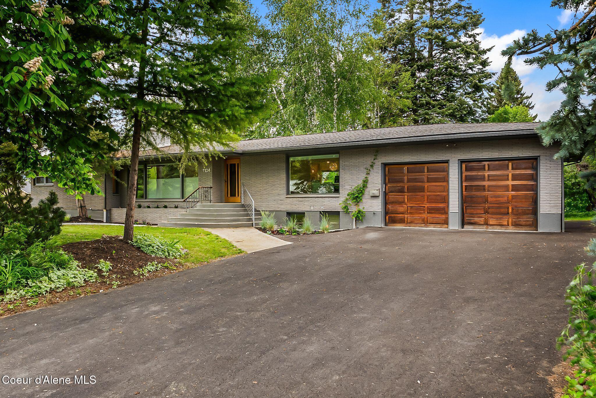 Image 3: 1104 Birch Street