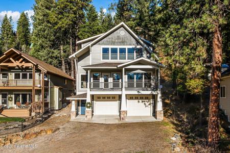 21 Midlake Drive