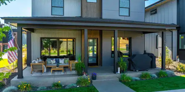 Image 4: Welcome to Atlas Waterfront