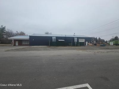 415 E 3RD AVE