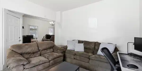 Image 4: Upstairs Living room
