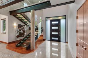 721 WOODLAND