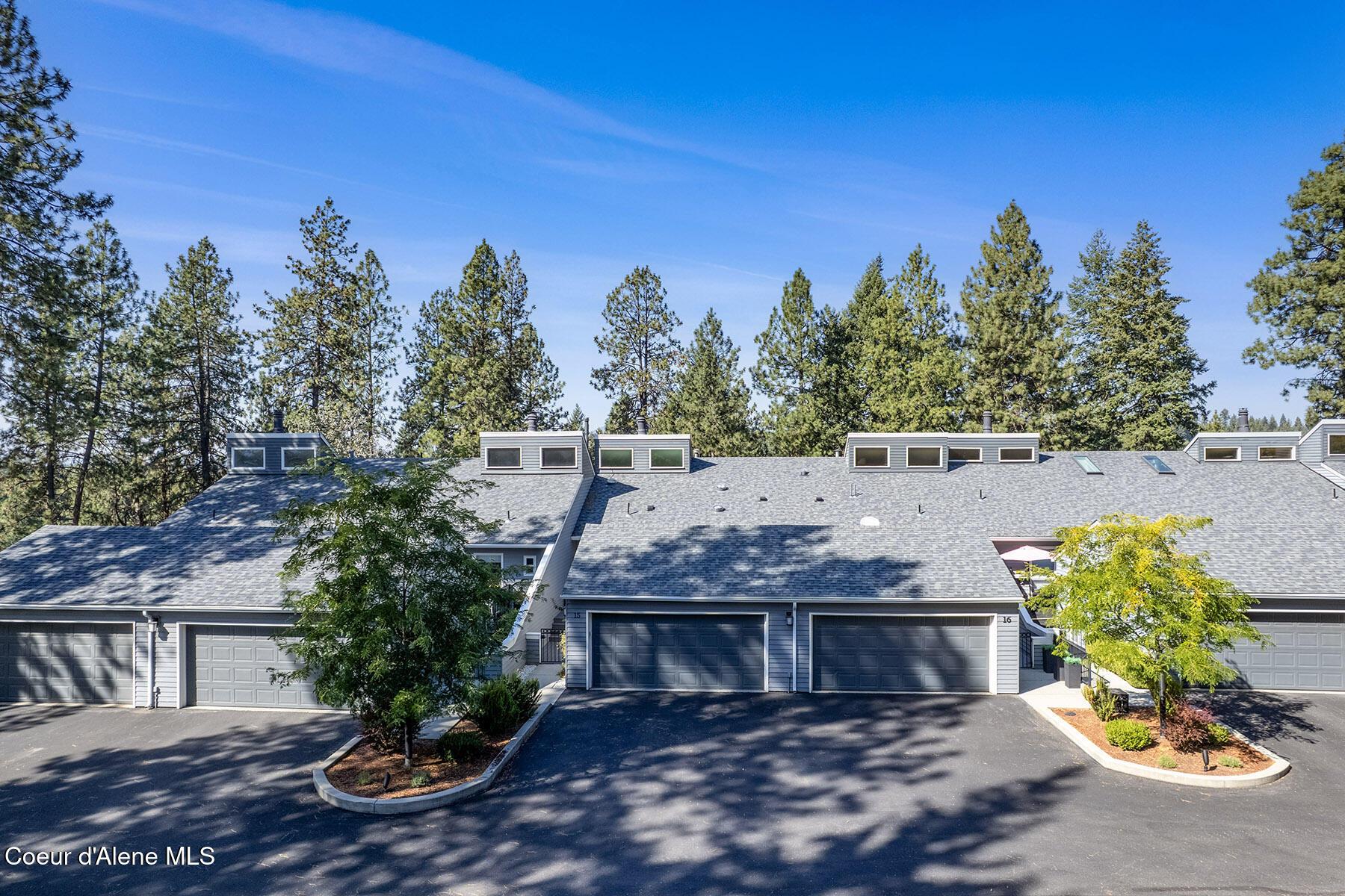 Image 3: 10637-N-Friar-Dr-Unit-15-0577