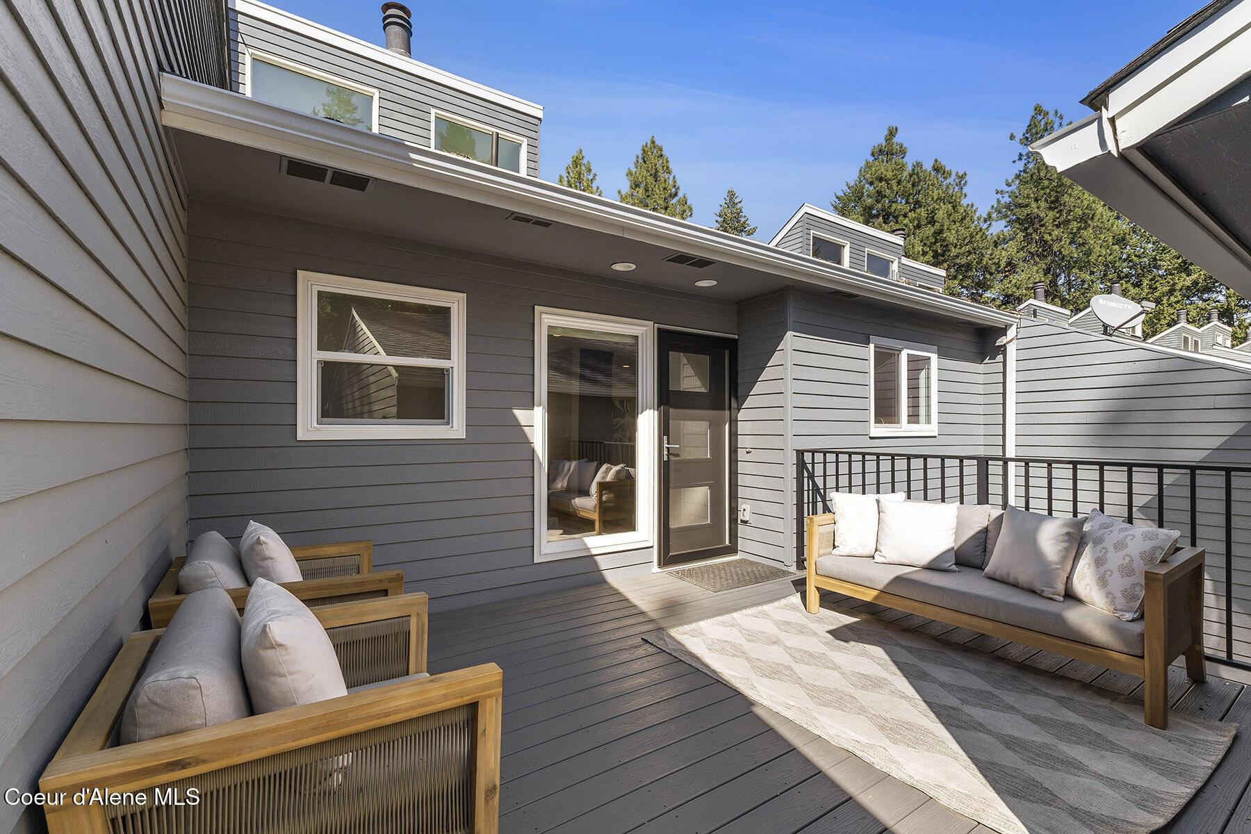 Image 4: 10637-N-Friar-Dr-Unit-15-5470