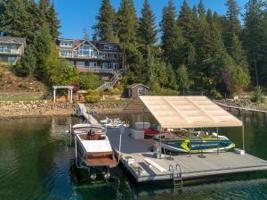 489 E DRIFTWOOD LN