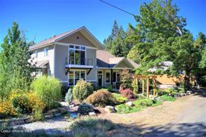 82 Lakewood Dr