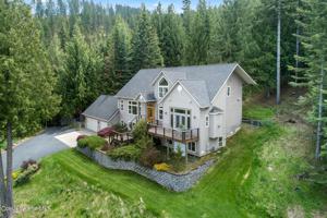 4023 E LOOKOUT DR