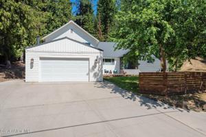 67 Sherwoods Rd