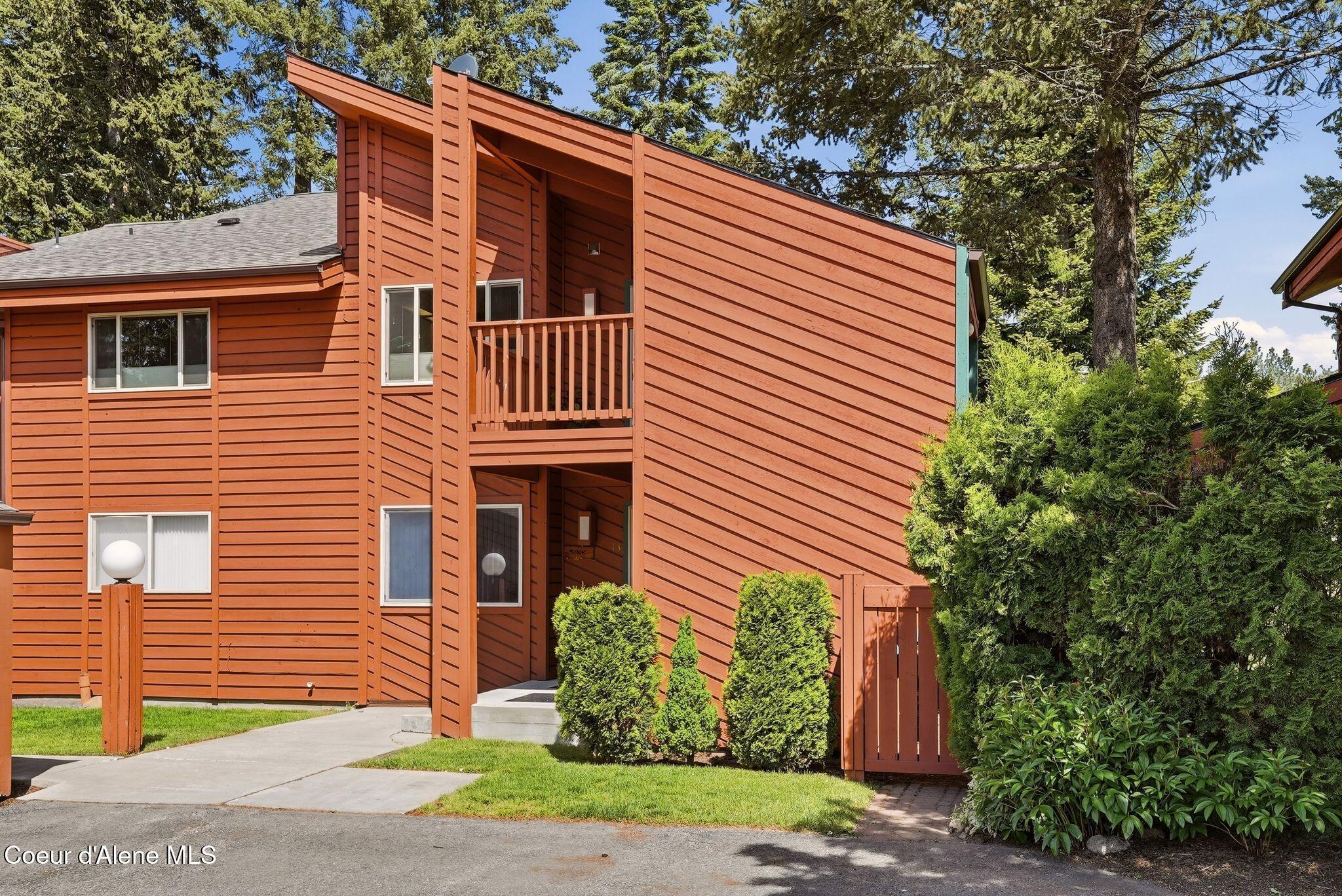 Image 2: 5299 W Green Ct #15