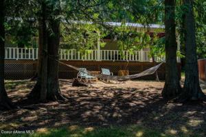 78 Circle Dr