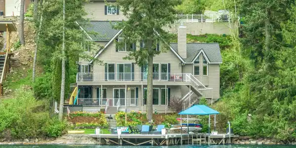 11143 CRYSTAL BAY