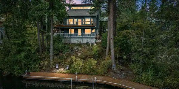 11173 CRYSTAL BAY